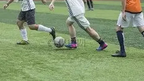 德國杯16強激戰：門興大勝拜仁5-0，恩博洛梅開二度，格雷茨卡傷退場